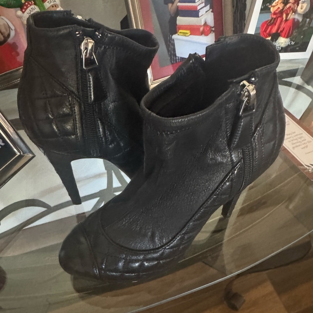 CHANEL Black Quilted Leather Ankle Boots